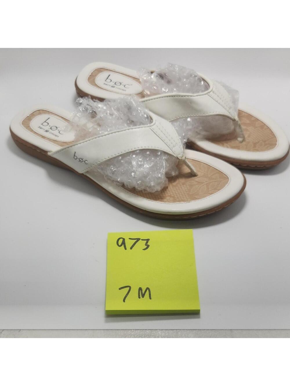 b.o.c Women's Thong Flat Slip-On Sandals White Floral Logo Comfort 7 M